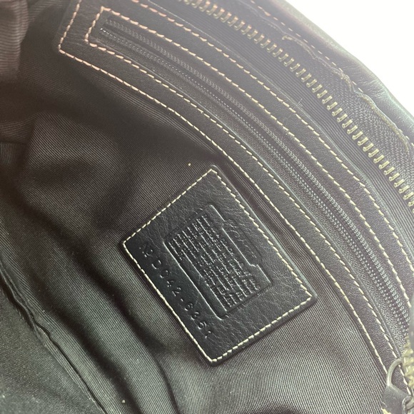 Coach Y2K Hobo Bag - Picture 4 of 4